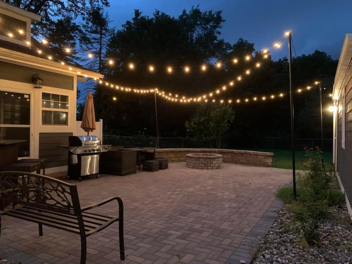 The Lucky Charm Home Of The Fighting Irish! Bbq Outdoor Games Coffee South Bend Exteriör bild